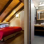 Boutique La Neu Hotell 2*