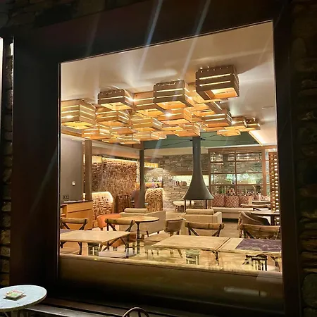 Boutique La Neu Hotel Benasque