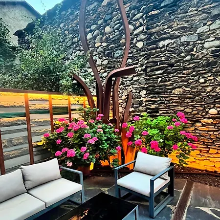 Boutique La Neu 2* Benasque