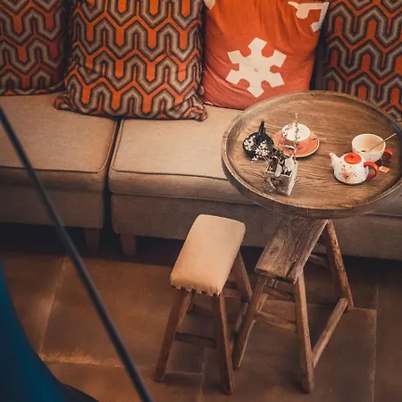 Boutique La Neu فندق 2*