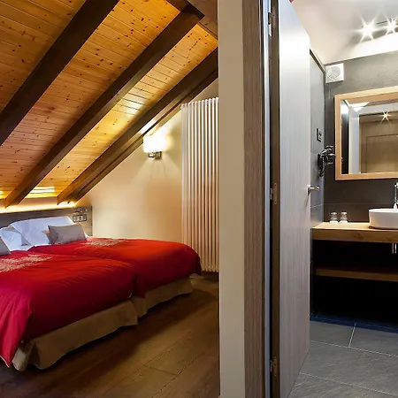 Boutique La Neu Hotel 2*