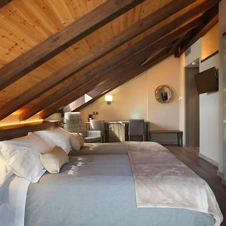 Boutique La Neu Hotel 2*