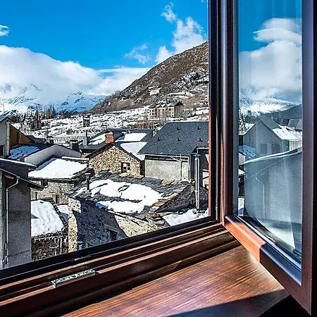 Boutique La Neu فندق