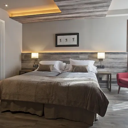 Boutique La Neu Hotel 2*